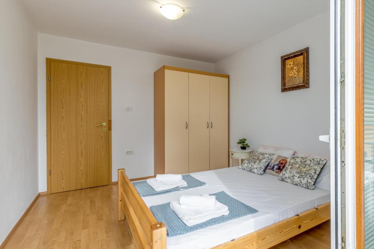 Apartment Between The Vineyard Ankaran Εξωτερικό φωτογραφία