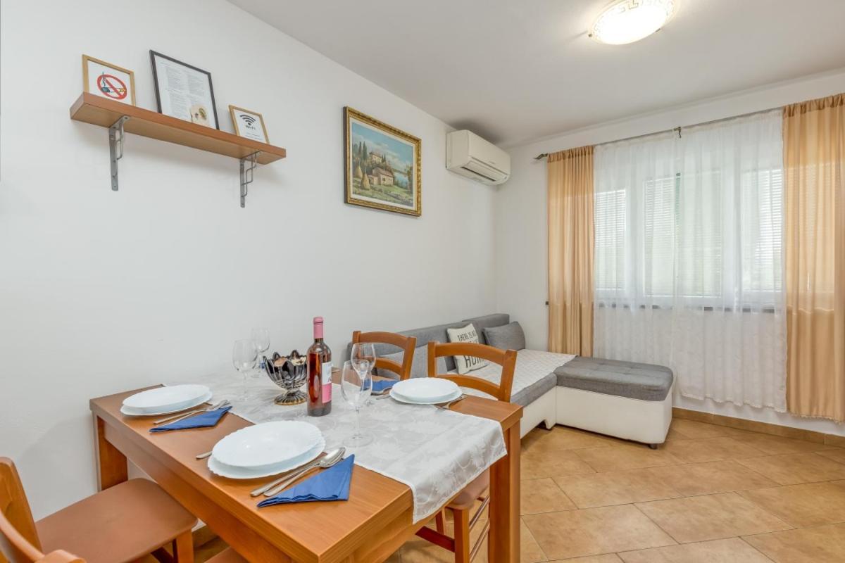 Apartment Between The Vineyard Ankaran Εξωτερικό φωτογραφία